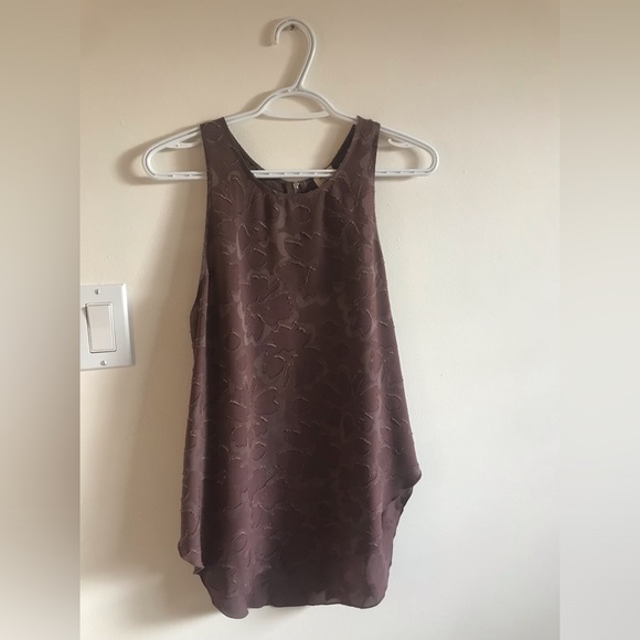 Aritzia Wilfred silk floral sleeveless halter blouse - Picture 3 of 10